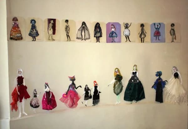 Mât de cocagne   au féminin